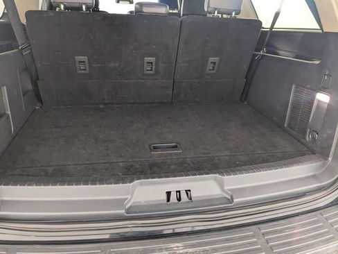 Used 2024 Ford Expedition Max XLT image 31