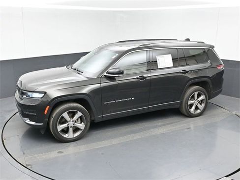 Used 2022 Jeep Grand Cherokee L Limited image 5
