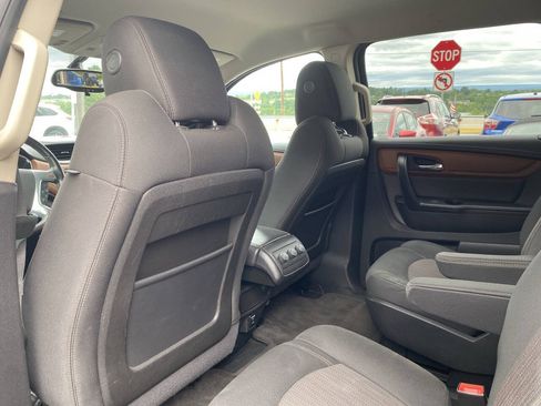 Used 2016 Chevrolet Traverse LT AWD/4WD image 13