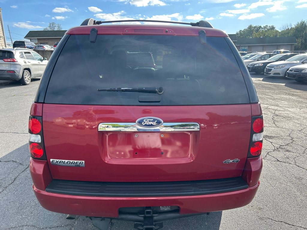 Used 2010 Ford Explorer XLT AWD/4WD image 7