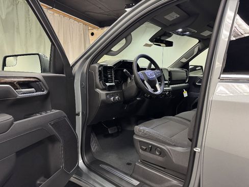 New 2026 GMC Sierra 1500 SLE w/ X31 Off-Road Package image 22