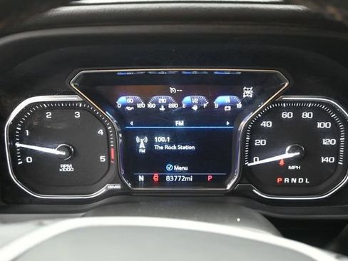Used 2023 GMC Sierra 2500 Denali AWD/4WD image 9