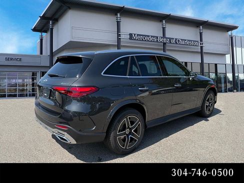 New 2027 Mercedes-Benz GLC 300 4MATIC image 3