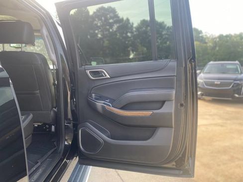 Used 2019 GMC Yukon XL Denali w/ Denali Ultimate Package RWD image 13