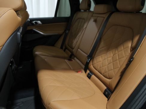 Certified 2023 BMW X5 xDrive40i w/ Premium Package image 19