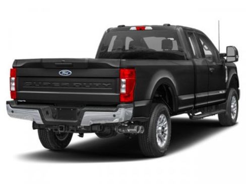 Used 2020 Ford F250 XLT w/ XLT Value Package image 2