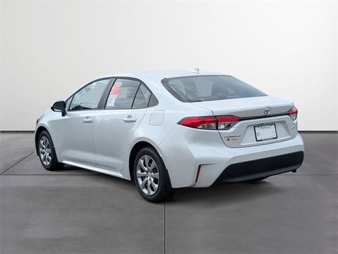 New 2026 Toyota Corolla LE image 4