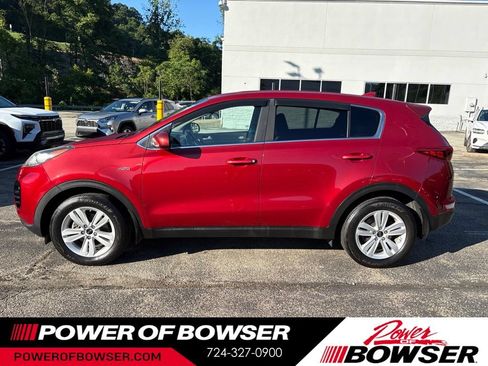 Used 2019 Kia Sportage LX AWD/4WD image 2