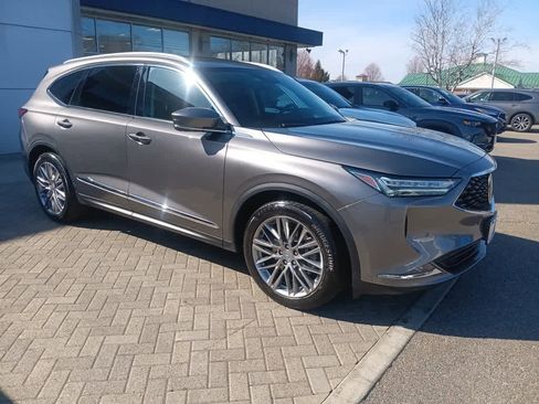 Used 2023 Acura MDX SH-AWD w/ Advance Package image 7