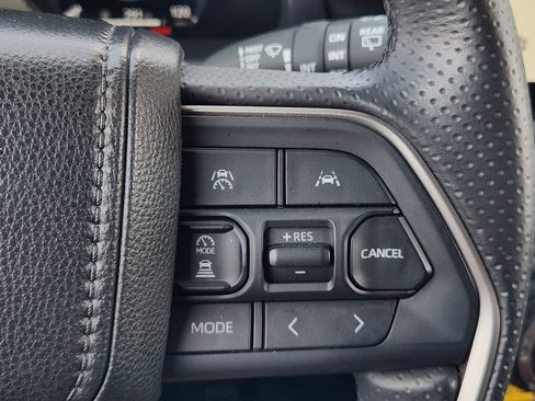 Certified 2026 Toyota 4Runner Limited AWD/4WD image 30