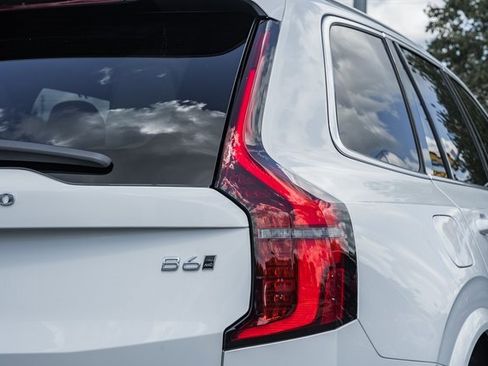 New 2026 Volvo XC90 B6 Ultra image 6