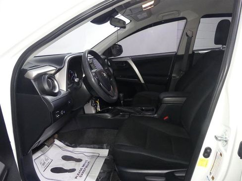 Used 2018 Toyota RAV4 LE w/ All Weather Liner Package image 19