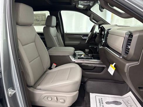 New 2026 Chevrolet Silverado 1500 LTZ image 9