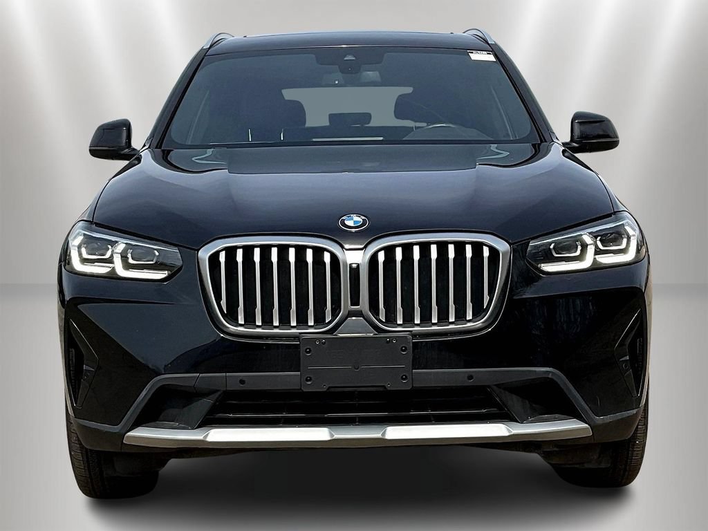 Used 2023 BMW X3 xDrive30i w/ Premium Essential Package AWD/4WD image 2