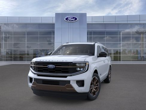New 2026 Ford Expedition King Ranch AWD/4WD image 2