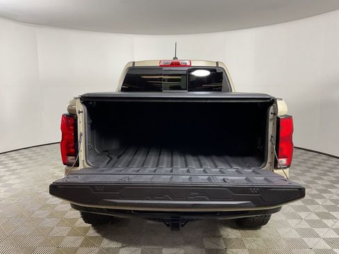 Used 2023 Chevrolet Colorado ZR2 image 20