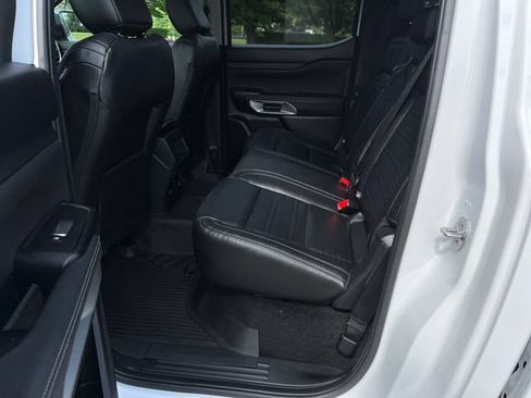 Used 2024 Ford Ranger Lariat w/ Advanced Towing Package AWD/4WD image 27