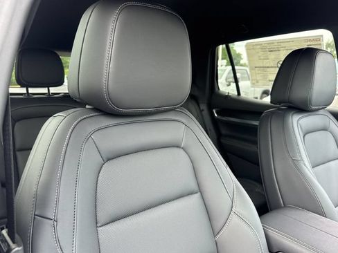 New 2027 GMC Terrain Elevation w/ Elevation Premium Package FWD image 29