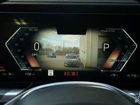 Used 2024 BMW i7 xDrive60 w/ Executive Package image 14