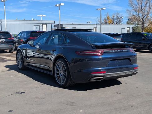 Used 2017 Porsche Panamera 4 w/ Premium Package image 5