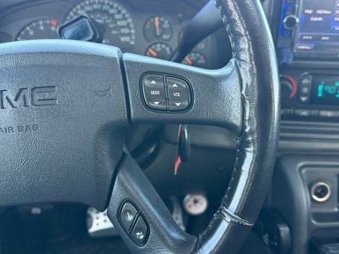 Used 2007 GMC Sierra 3500 SLT w/ Heavy-Duty Power Package image 30