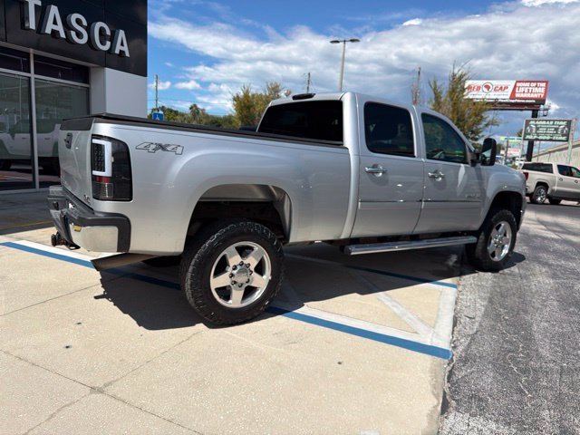 Used 2014 GMC Sierra 2500 SLE w/ HD SLE Premium Package AWD/4WD image 8