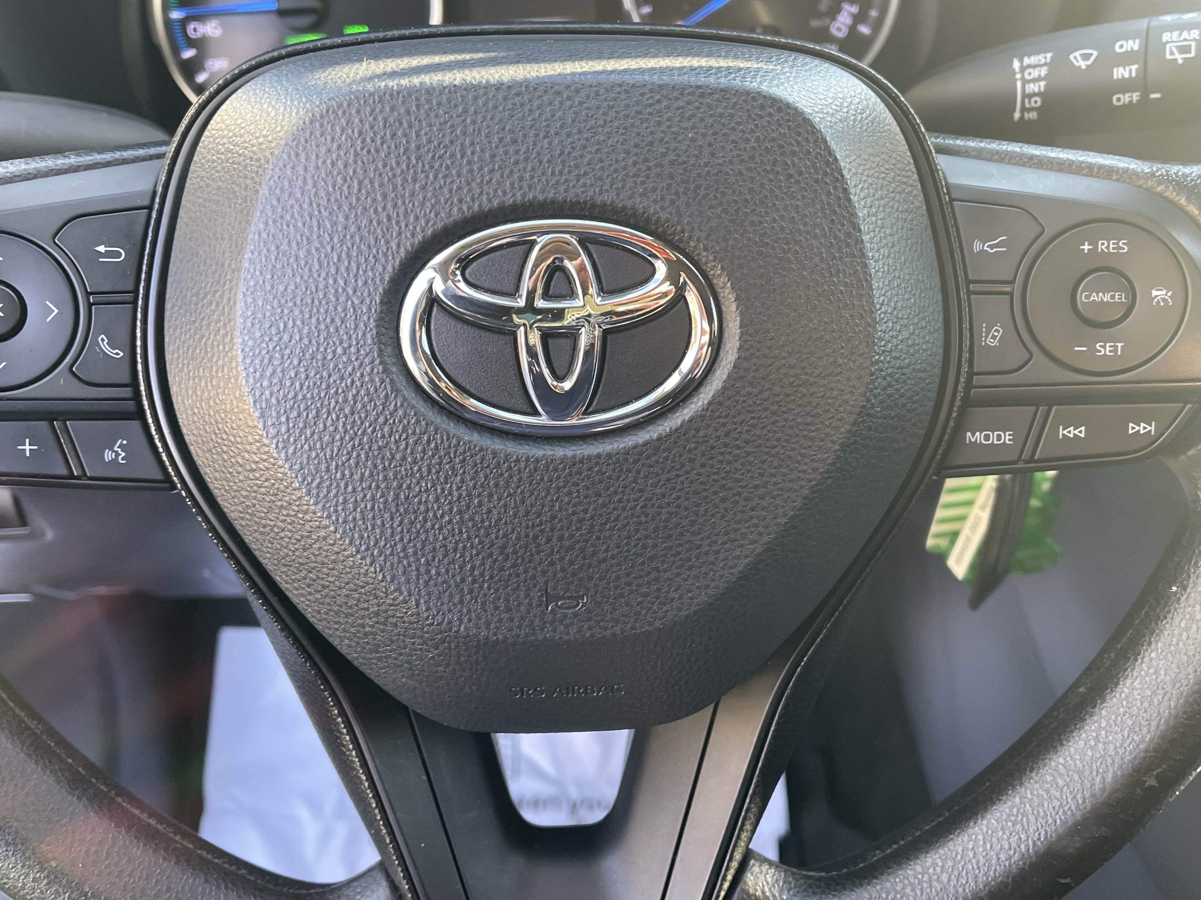 Certified 2021 Toyota RAV4 LE AWD/4WD image 19