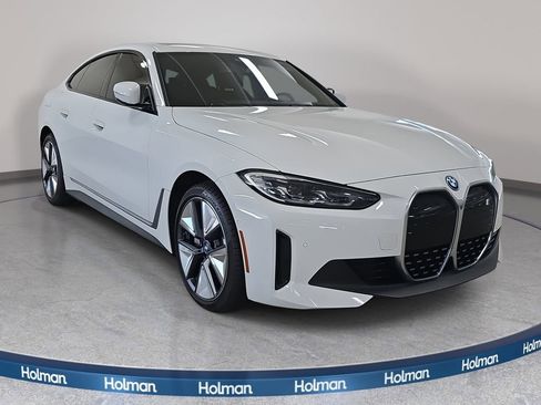 Certified 2023 BMW i4 eDrive35 w/ Premium Package image 4