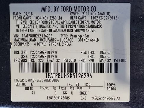 Used 2019 Ford Mustang Premium RWD image 33