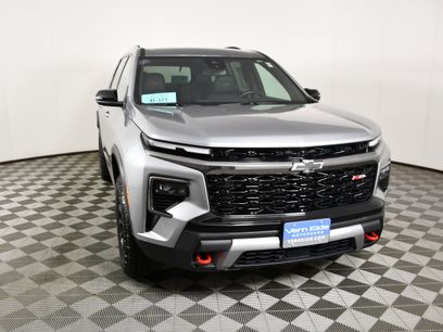 Used 2025 Chevrolet Traverse Z71