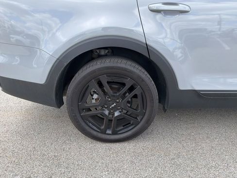 Certified 2024 Kia Telluride EX X-Line image 10