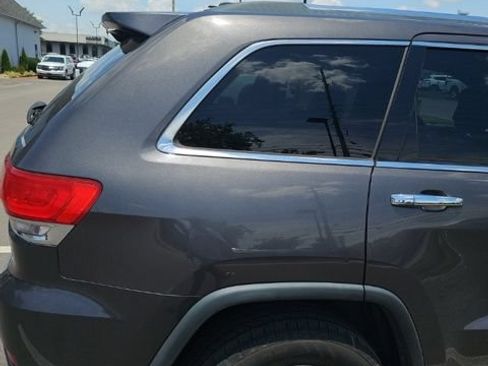 Used 2014 Jeep Grand Cherokee Limited w/ Trailer Tow Group IV AWD/4WD image 21
