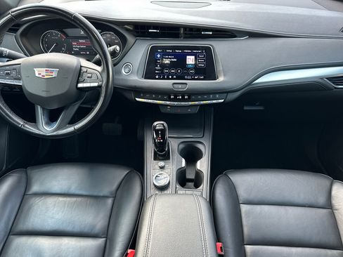 Certified 2023 Cadillac XT4 Premium Luxury image 13