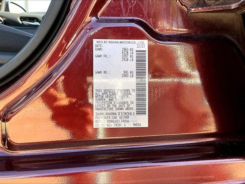 Used 2024 Nissan Altima 2.5 SV image 33