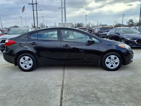 Used 2016 Kia Forte LX image 5
