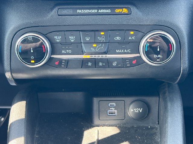 Used 2023 Ford Escape Active AWD/4WD image 30