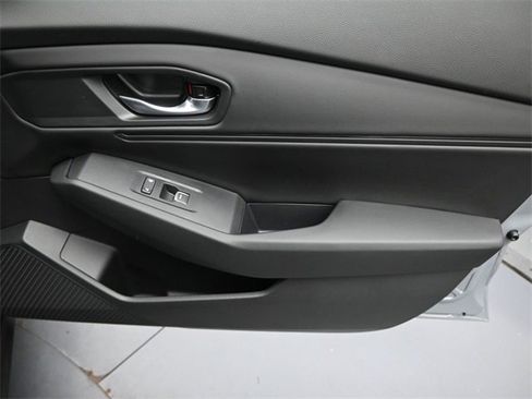 New 2025 Honda Accord SE image 26