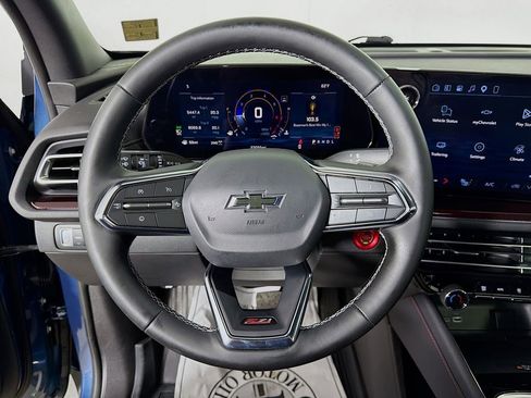 Used 2026 Chevrolet Traverse Z71 w/ Driver Confidence Package AWD/4WD image 13