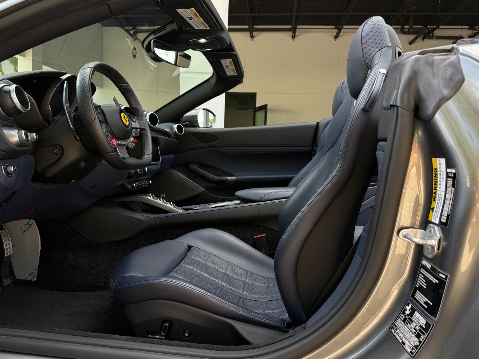Used 2022 Ferrari Portofino M RWD image 20