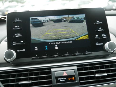 Used 2020 Honda Accord LX image 27