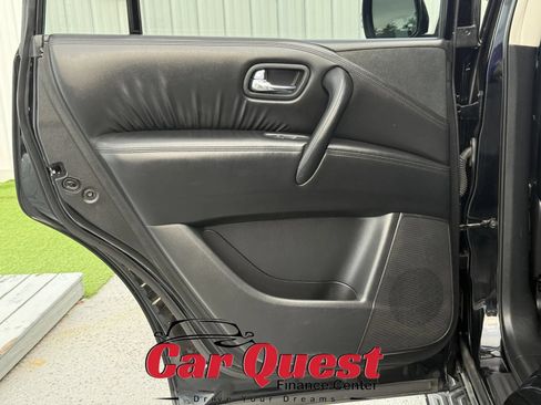 Used 2022 Nissan Armada SV AWD/4WD image 13