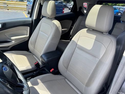 Used 2019 Ford EcoSport Titanium AWD/4WD image 11