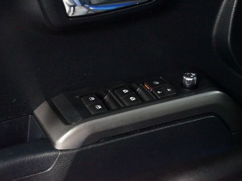 Used 2016 Toyota Tacoma TRD Off-Road w/ Towing Package AWD/4WD image 28