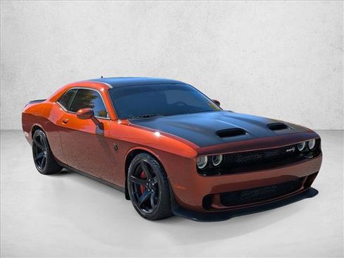 Used 2020 Dodge Challenger SRT Hellcat Redeye image 3