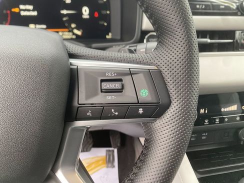 New 2026 Mitsubishi Outlander SE image 17