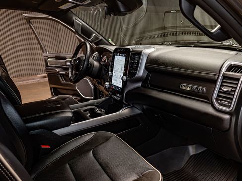 Used 2023 RAM 1500 Laramie image 15