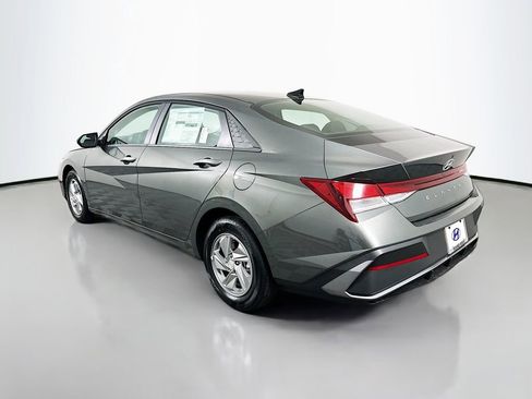 New 2026 Hyundai Elantra SE w/ Cargo Package image 7