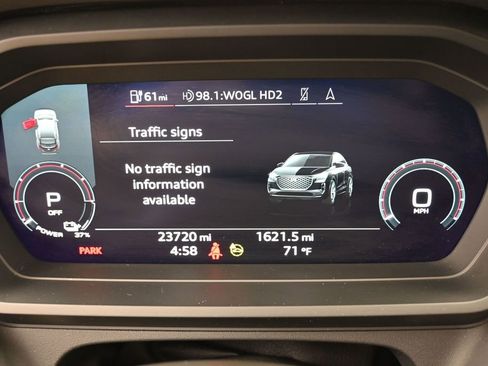 Used 2024 Audi Q4 e-tron Premium Plus w/ Premium Plus AWD/4WD image 22