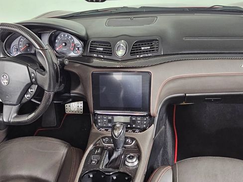 Used 2018 Maserati GranTurismo Sport image 23