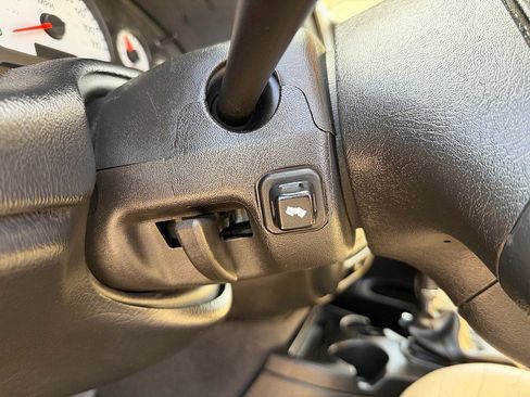 Used 2005 Chevrolet TrailBlazer LT image 11